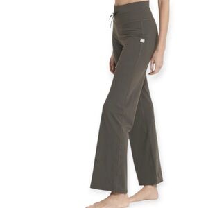 Vuori Women's Wide Leg Pants - Brown